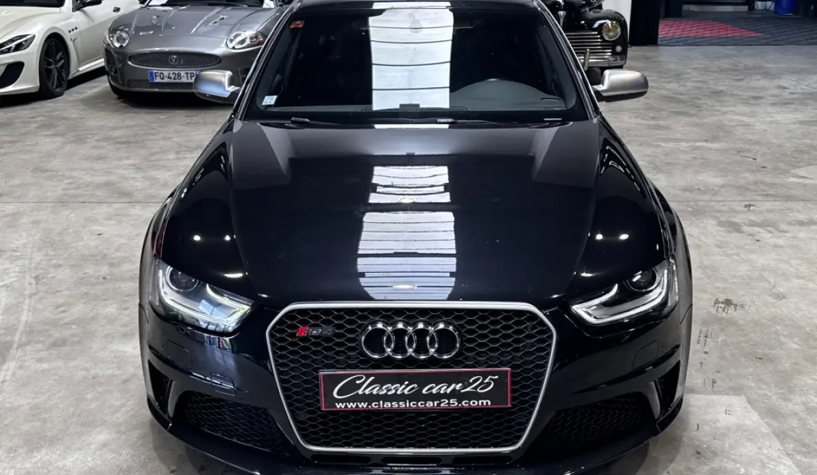 Audi RS4 4.2 V8 FSI 450CH QUATTRO S TRONIC 7