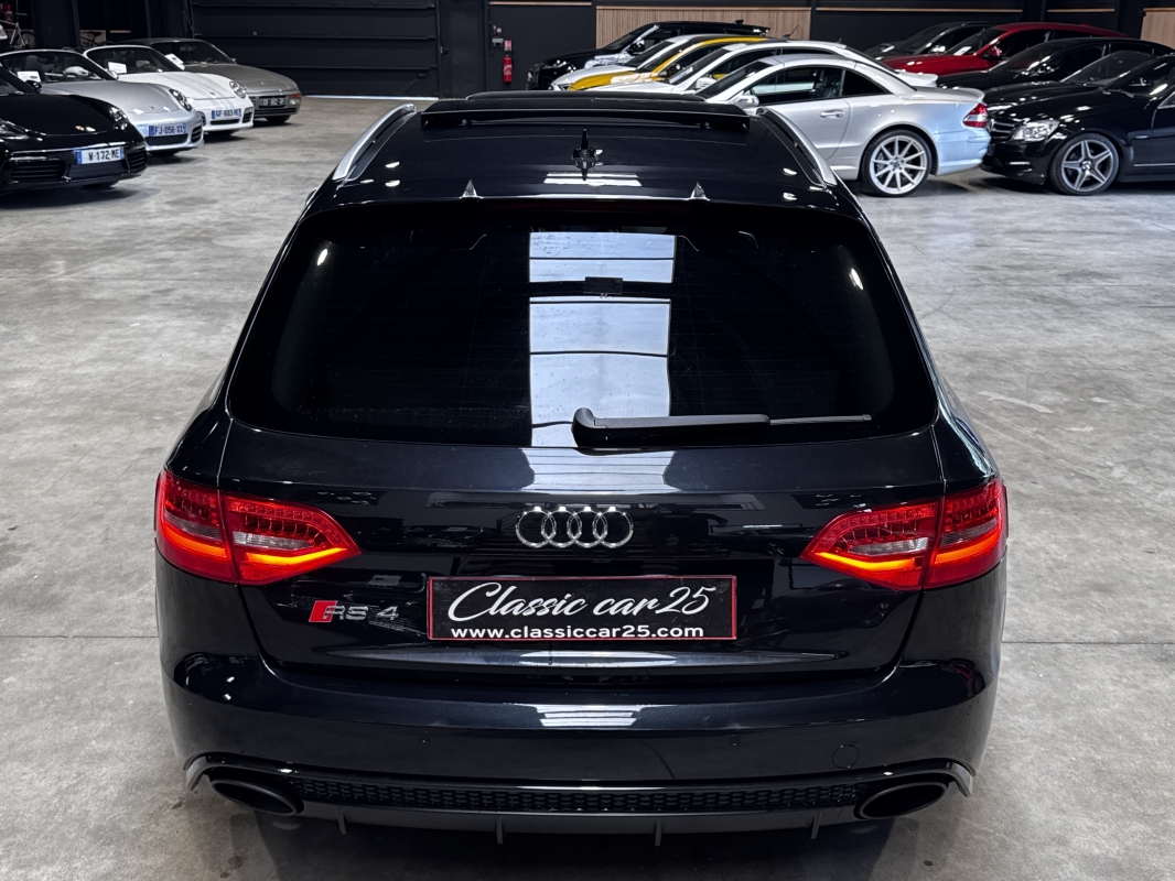 Audi RS4