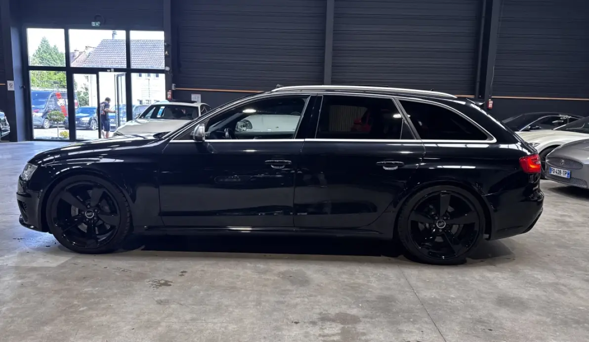 Audi RS4 4.2 V8 FSI 450CH QUATTRO S TRONIC 7