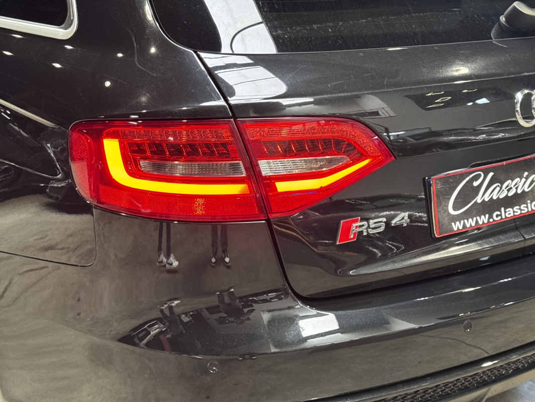 Audi RS4