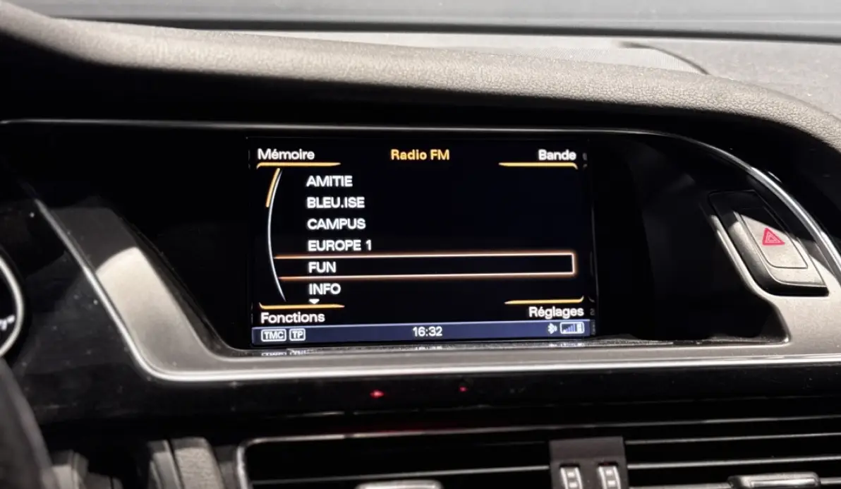 Audi RS4 4.2 V8 FSI 450CH QUATTRO S TRONIC 7