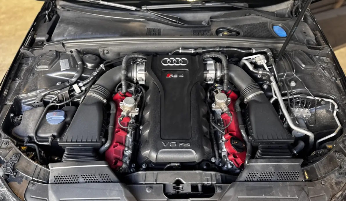 Audi RS4 4.2 V8 FSI 450CH QUATTRO S TRONIC 7