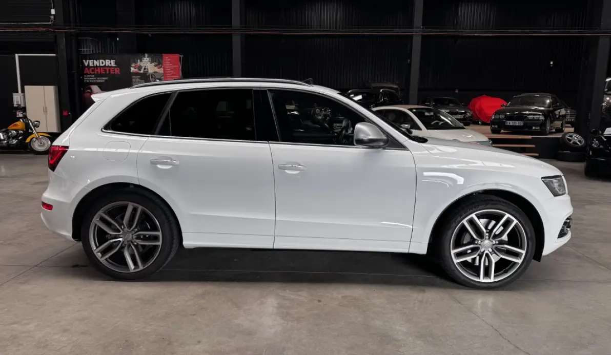 Audi SQ5 3.0 V6 BITDI 313CH QUATTRO TIPTRONIC / 1ere MAIN / CARNET COMPLET AUDI SUISSE