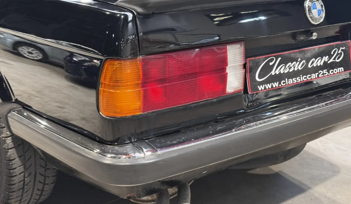 Bmw Série 3 323i E30 BVM5