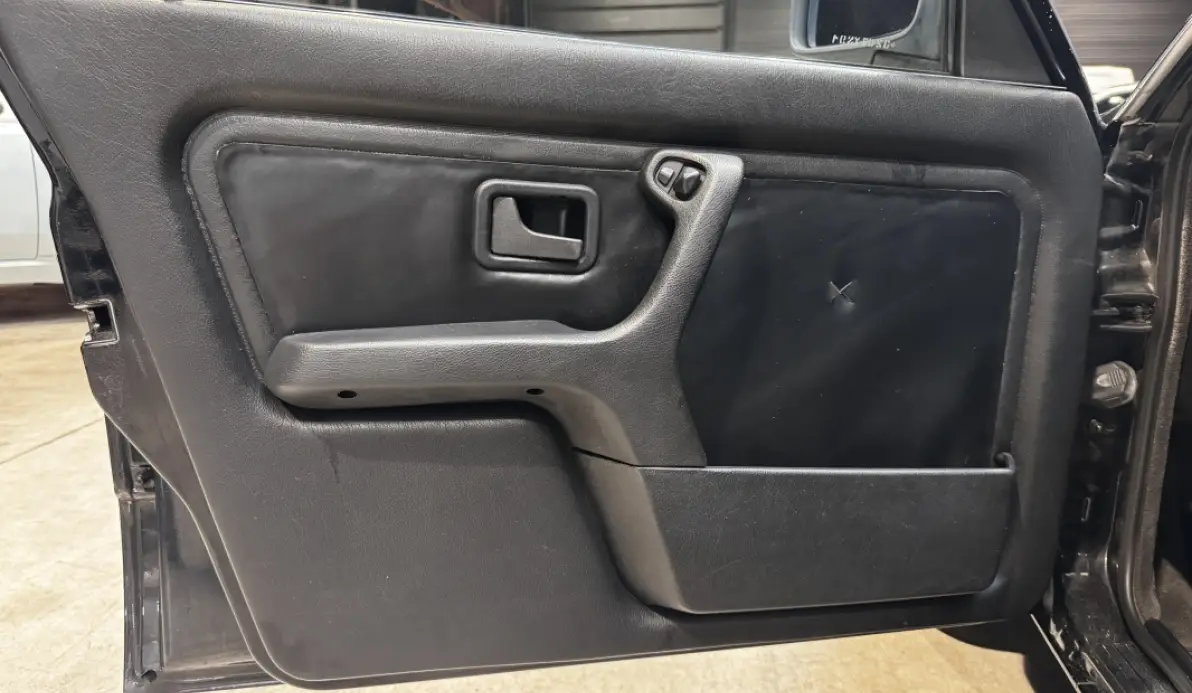Bmw Série 3 323i E30 BVM5