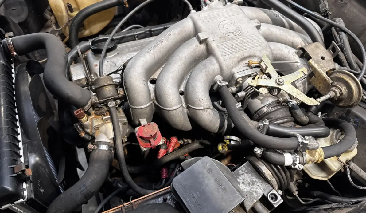 Bmw Série 3 323i E30 BVM5