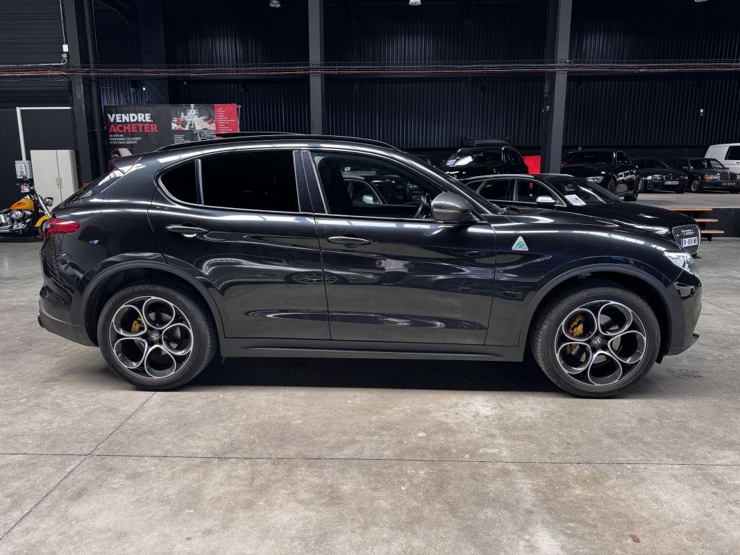 Alfa romeo Stelvio 2.2 DIESEL 210CH TI Q4 AT8 FULL OPTION / 1ERE MAIN / CARNET ALFA 