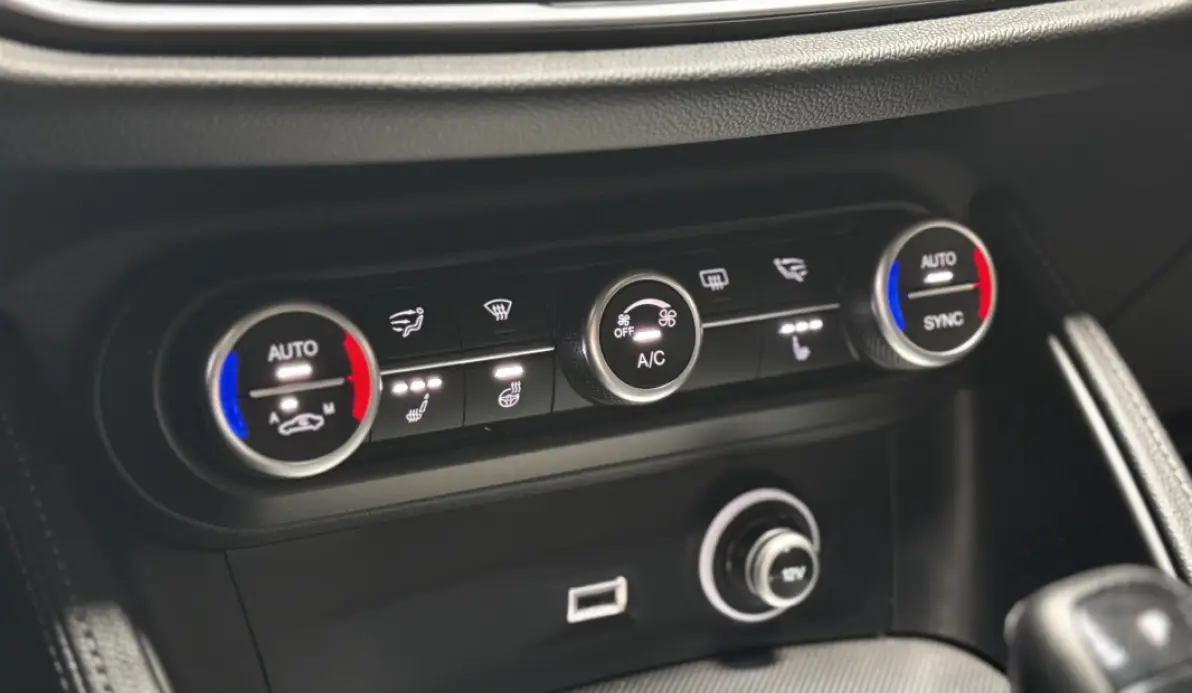 Alfa romeo Stelvio 2.2 DIESEL 210CH TI Q4 AT8 FULL OPTION / 1ERE MAIN / CARNET ALFA 