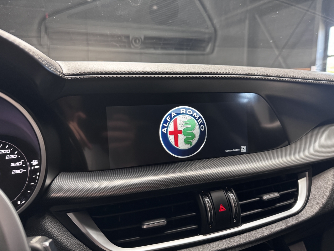Alfa romeo Stelvio 2.2 DIESEL 210CH TI Q4 AT8 FULL OPTION / 1ERE MAIN / CARNET ALFA 