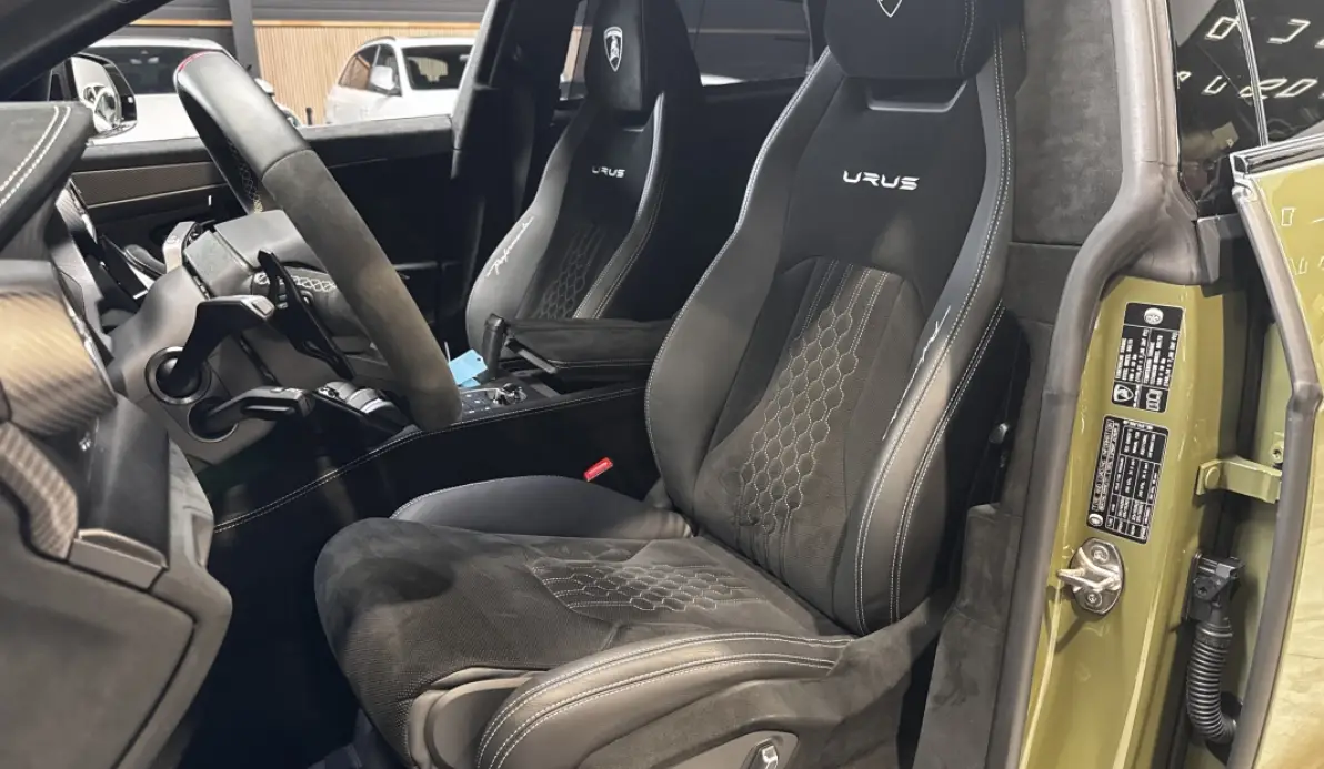 Lamborghini URUS 4.0 V8 666CH PERFORMANTE 60E ANNIVERSARIO BITURBO