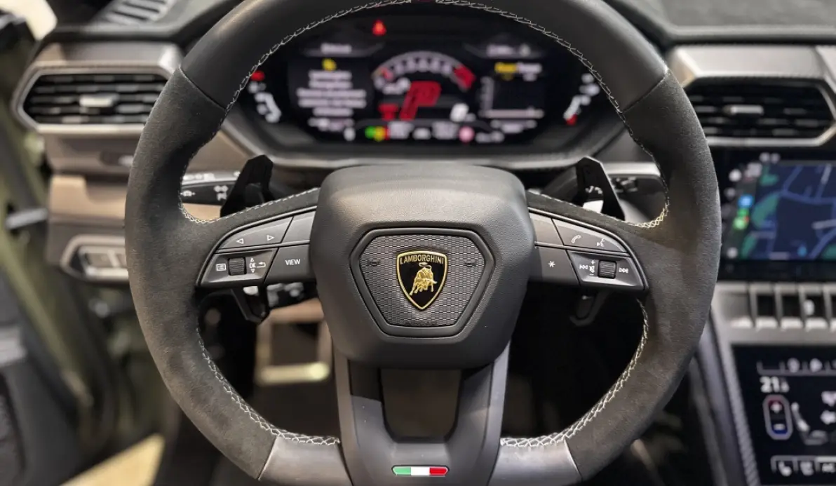 Lamborghini URUS 4.0 V8 666CH PERFORMANTE 60E ANNIVERSARIO BITURBO