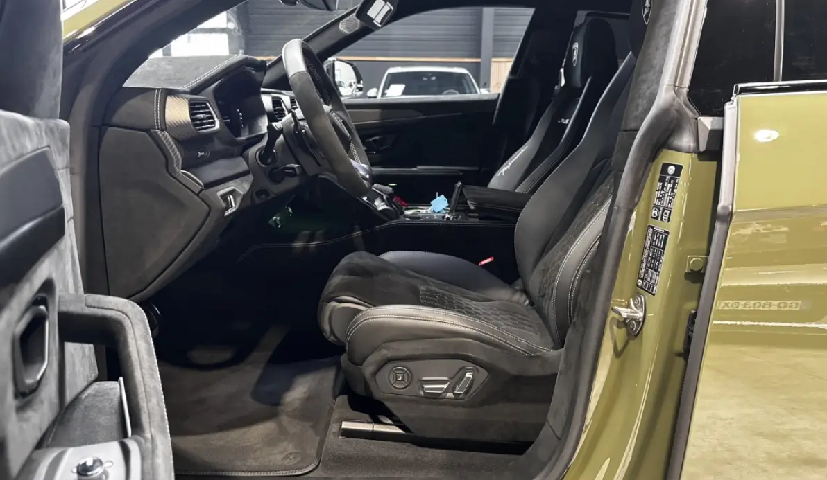 Lamborghini URUS 4.0 V8 666CH PERFORMANTE 60E ANNIVERSARIO BITURBO