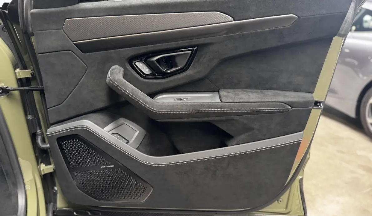 Lamborghini URUS 4.0 V8 666CH PERFORMANTE 60E ANNIVERSARIO BITURBO