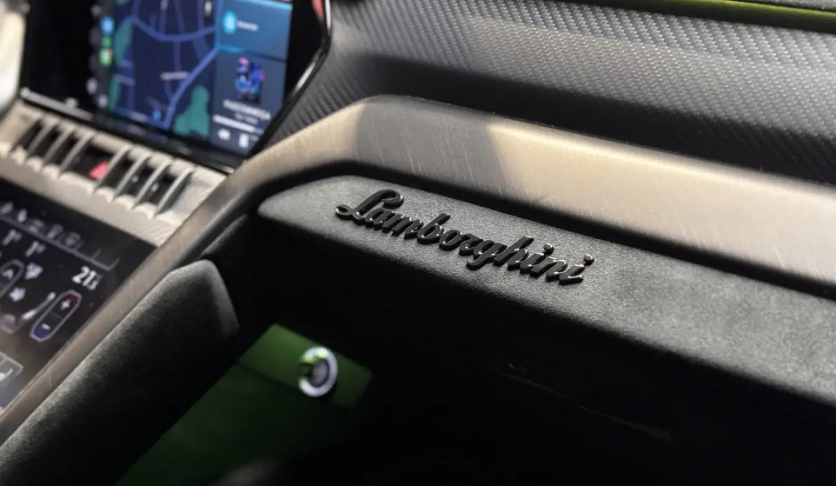 Lamborghini URUS 4.0 V8 666CH PERFORMANTE 60E ANNIVERSARIO BITURBO
