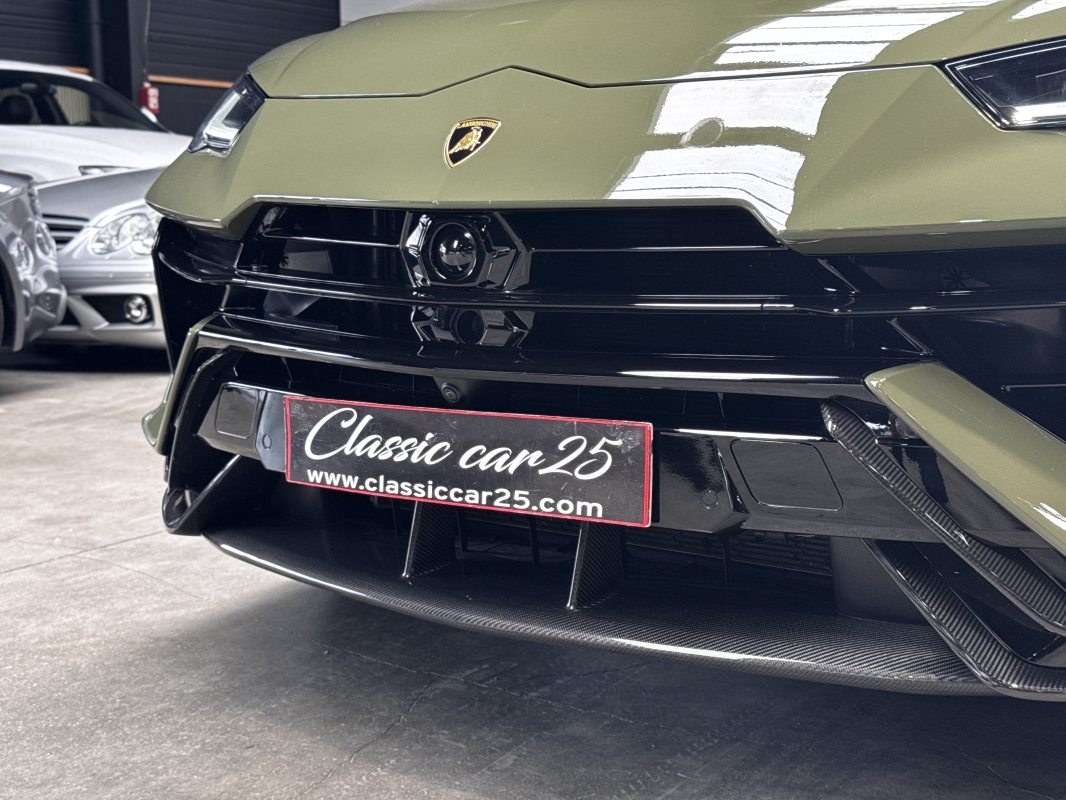 Lamborghini URUS 4.0 V8 666CH PERFORMANTE 60E ANNIVERSARIO BITURBO