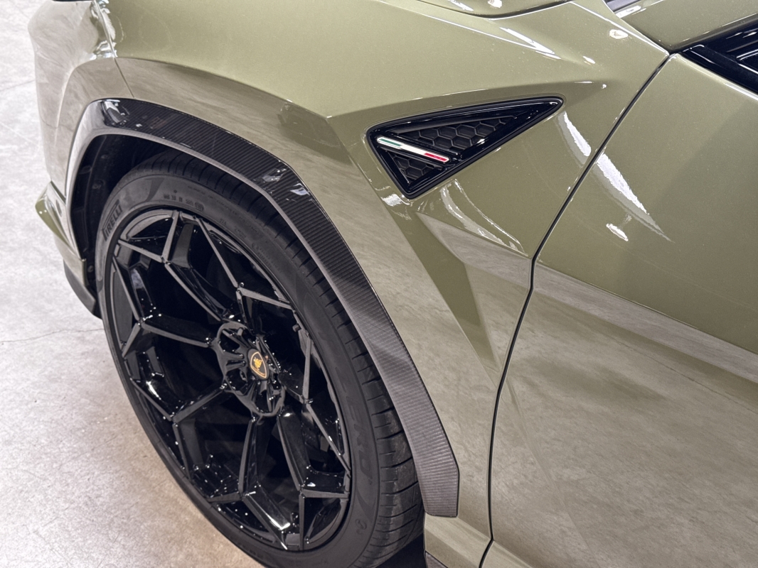 Lamborghini URUS 4.0 V8 666CH PERFORMANTE 60E ANNIVERSARIO BITURBO