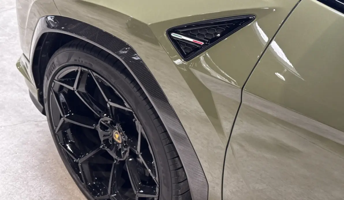 Lamborghini URUS 4.0 V8 666CH PERFORMANTE 60E ANNIVERSARIO BITURBO