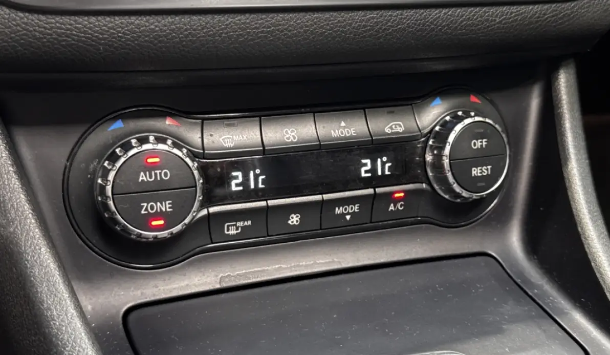 Mercedes GLA 220 D FASCINATION 4MATIC 7G-DCT