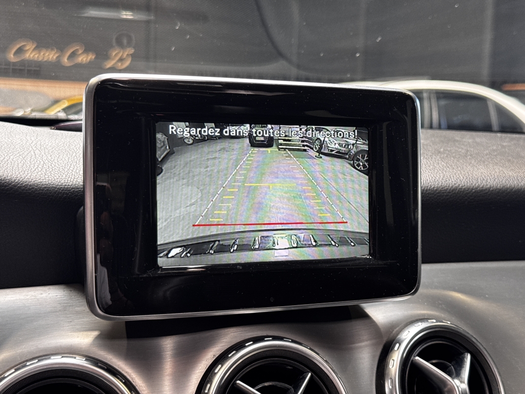 Mercedes GLA