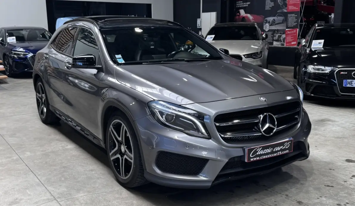 Mercedes GLA 220 D FASCINATION 4MATIC 7G-DCT