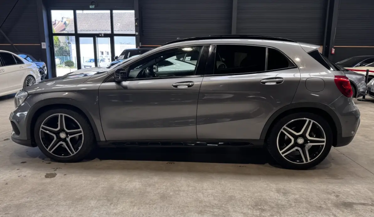 Mercedes GLA 220 D FASCINATION 4MATIC 7G-DCT