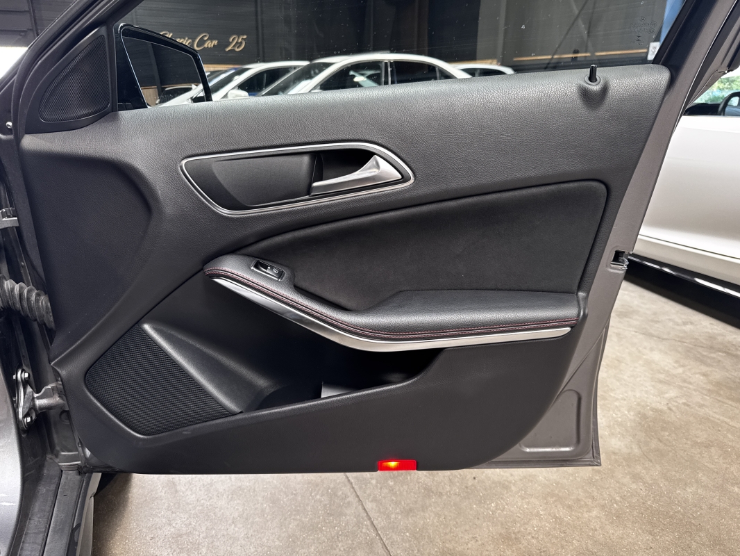 Mercedes GLA