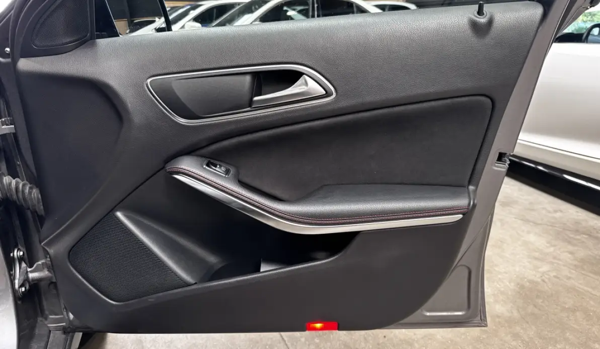 Mercedes GLA 220 D FASCINATION 4MATIC 7G-DCT