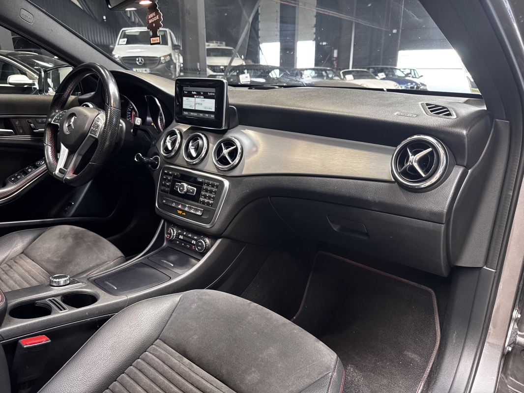 Mercedes GLA