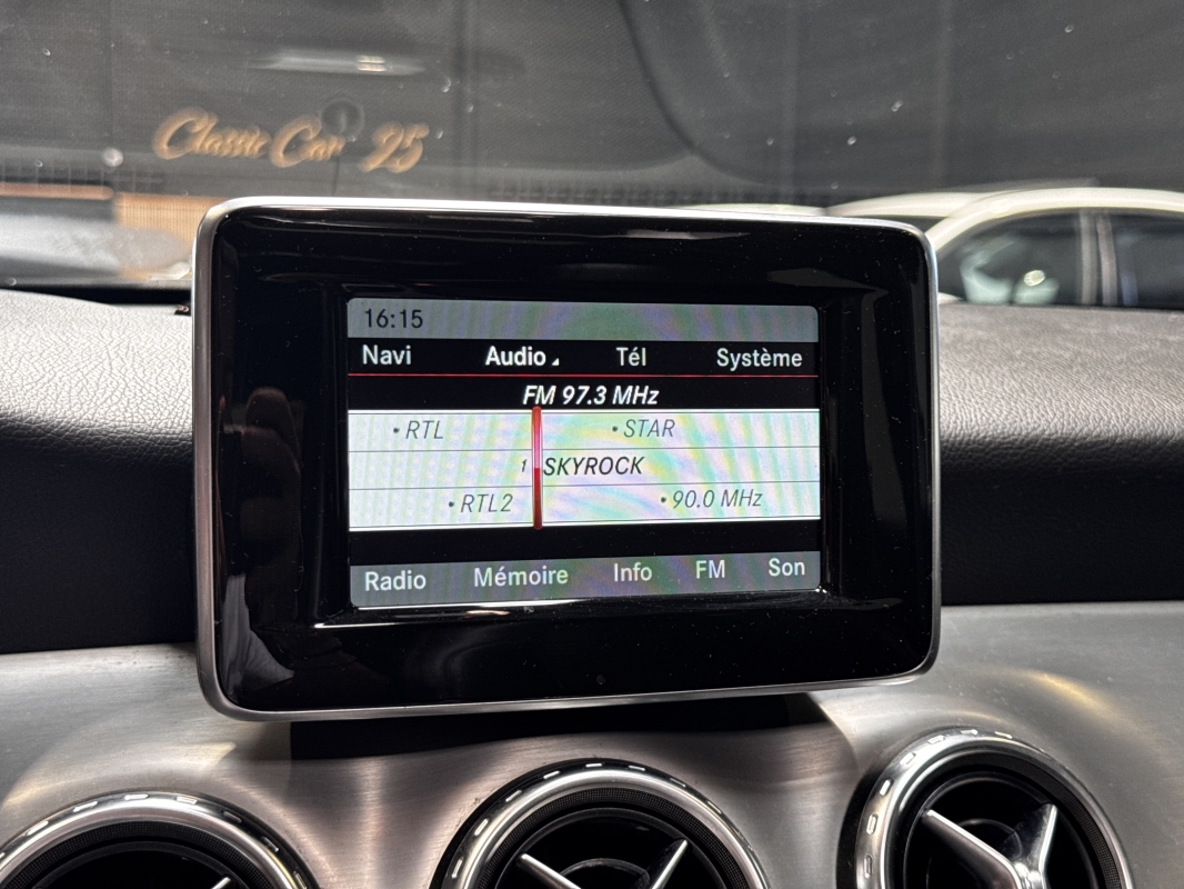 Mercedes GLA