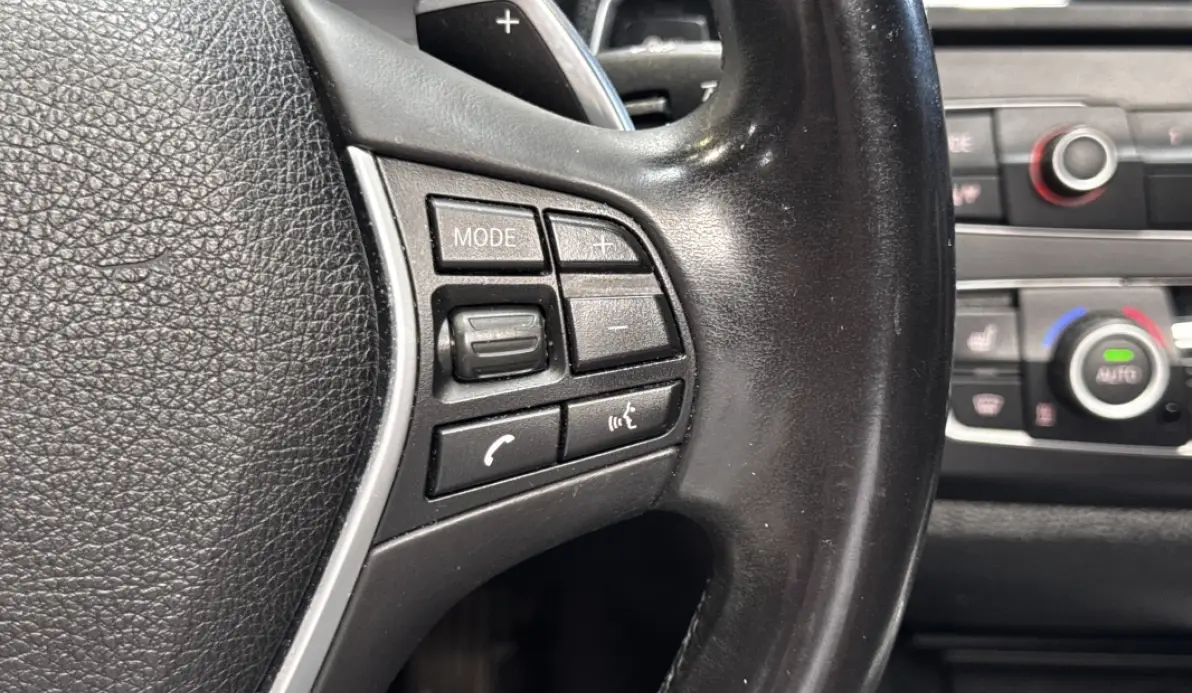 Bmw Série 1 M 135I A XDRIVE 320CH N55 5P / CARNET BMW / 2e MAINS  (F20/21)