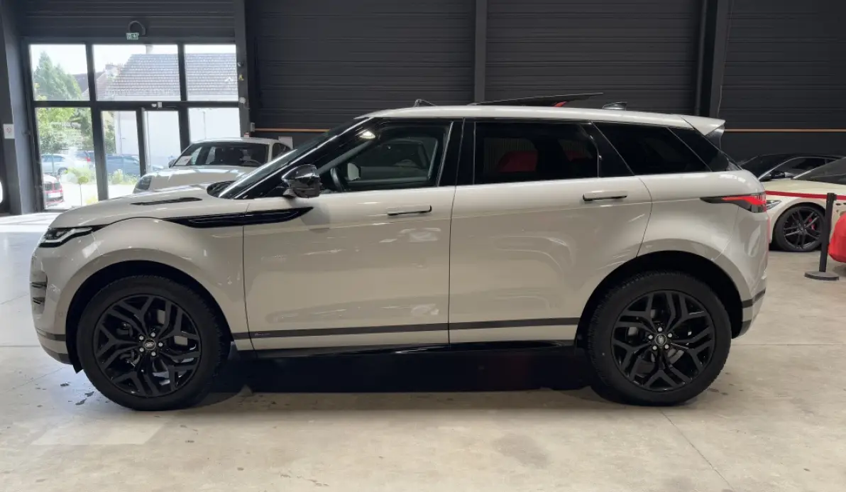 Land rover Range Rover Évoque 2.0 D 200CH R-DYNAMIC SE AWD BVA