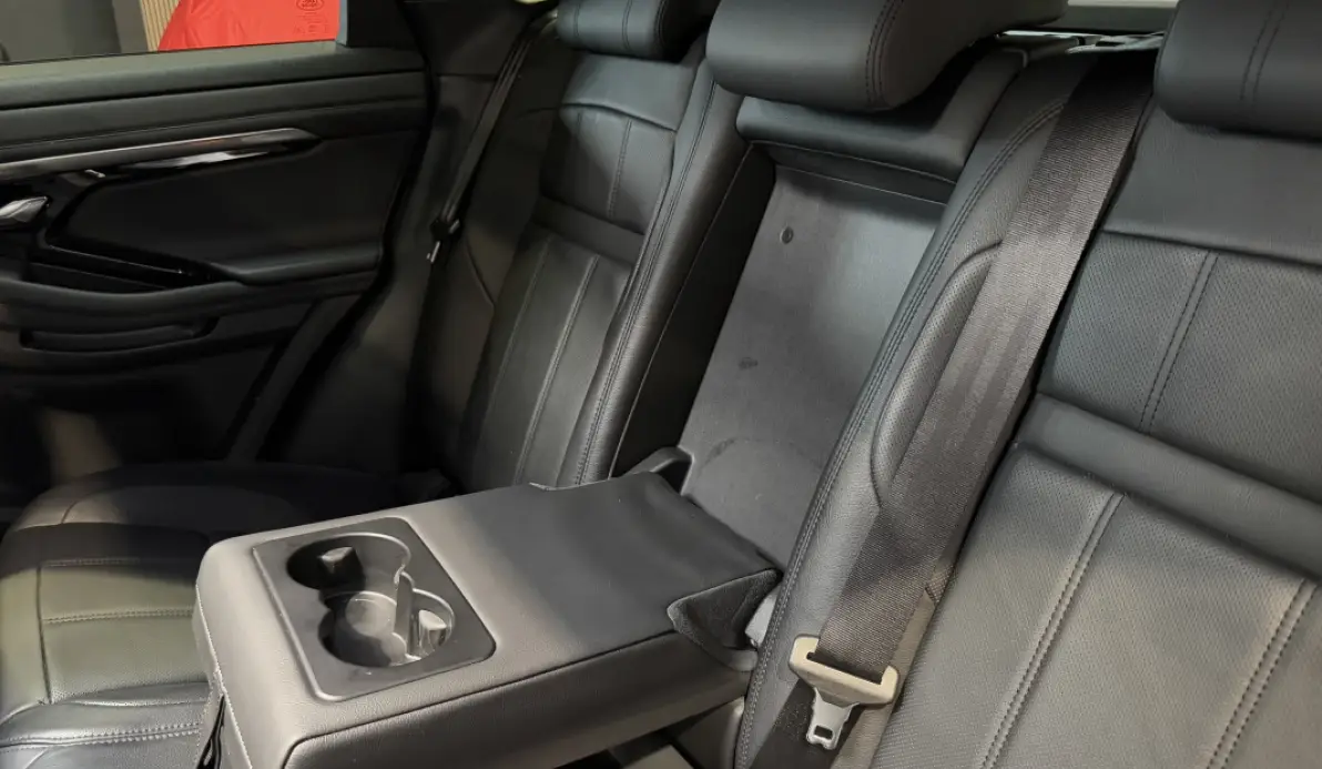 Land rover Range Rover Évoque 2.0 D 200CH R-DYNAMIC SE AWD BVA