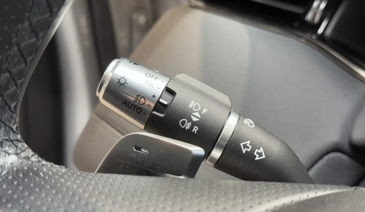 Land rover Range Rover Évoque 2.0 D 200CH R-DYNAMIC SE AWD BVA