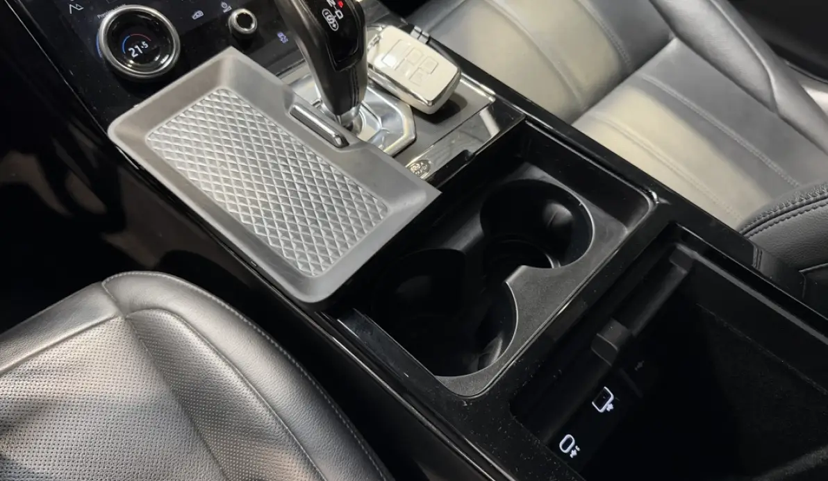 Land rover Range Rover Évoque 2.0 D 200CH R-DYNAMIC SE AWD BVA