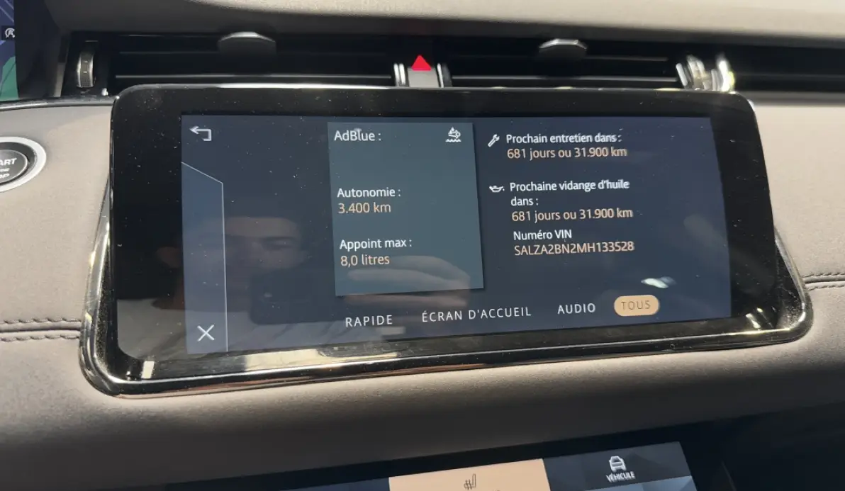 Land rover Range Rover Évoque 2.0 D 200CH R-DYNAMIC SE AWD BVA