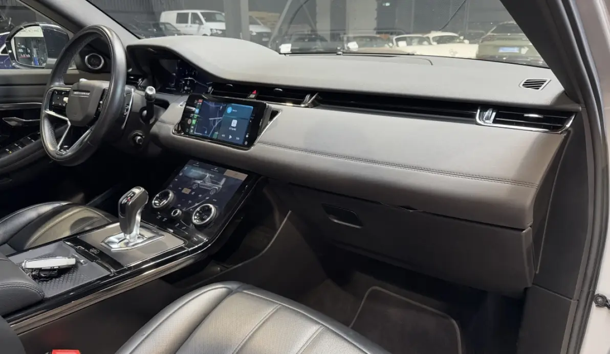 Land rover Range Rover Évoque 2.0 D 200CH R-DYNAMIC SE AWD BVA