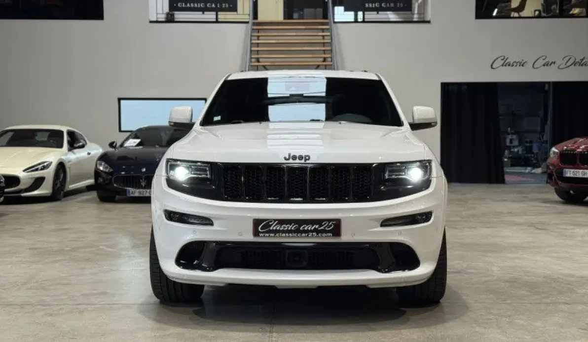 Jeep Grand Cherokee SRT 6.4 V8 HEMI 468CH SRT BVA8