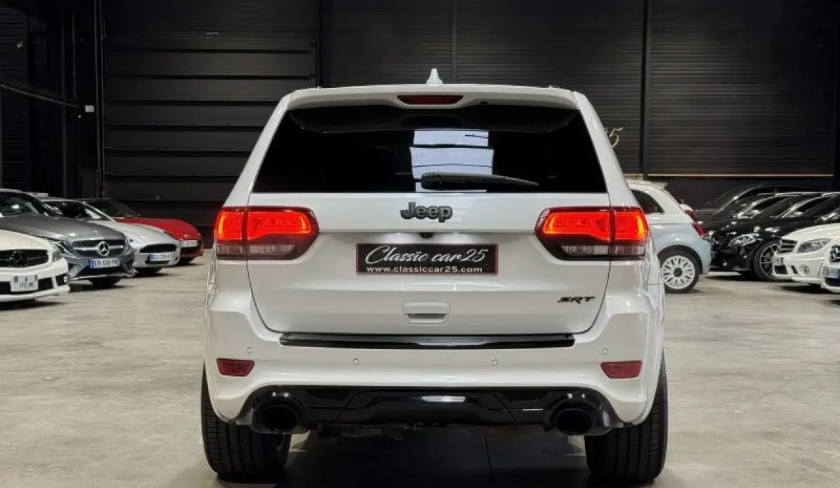 Jeep Grand Cherokee SRT 6.4 V8 HEMI 468CH SRT BVA8