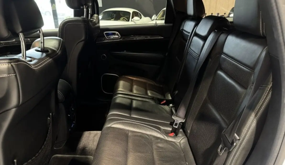 Jeep Grand Cherokee SRT 6.4 V8 HEMI 468CH SRT BVA8