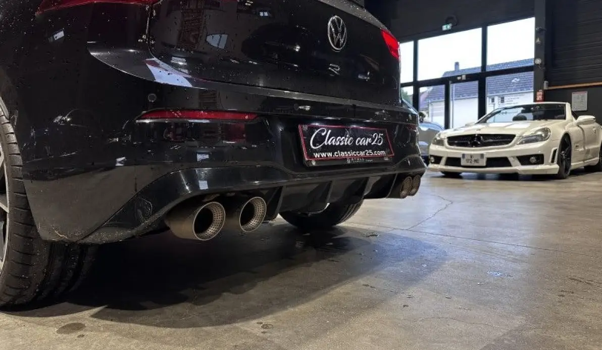 Volkswagen Golf 2.0 TSI 320CH R 4MOTION DSG7 - AKRAPOVIC - FULL OPTIONS