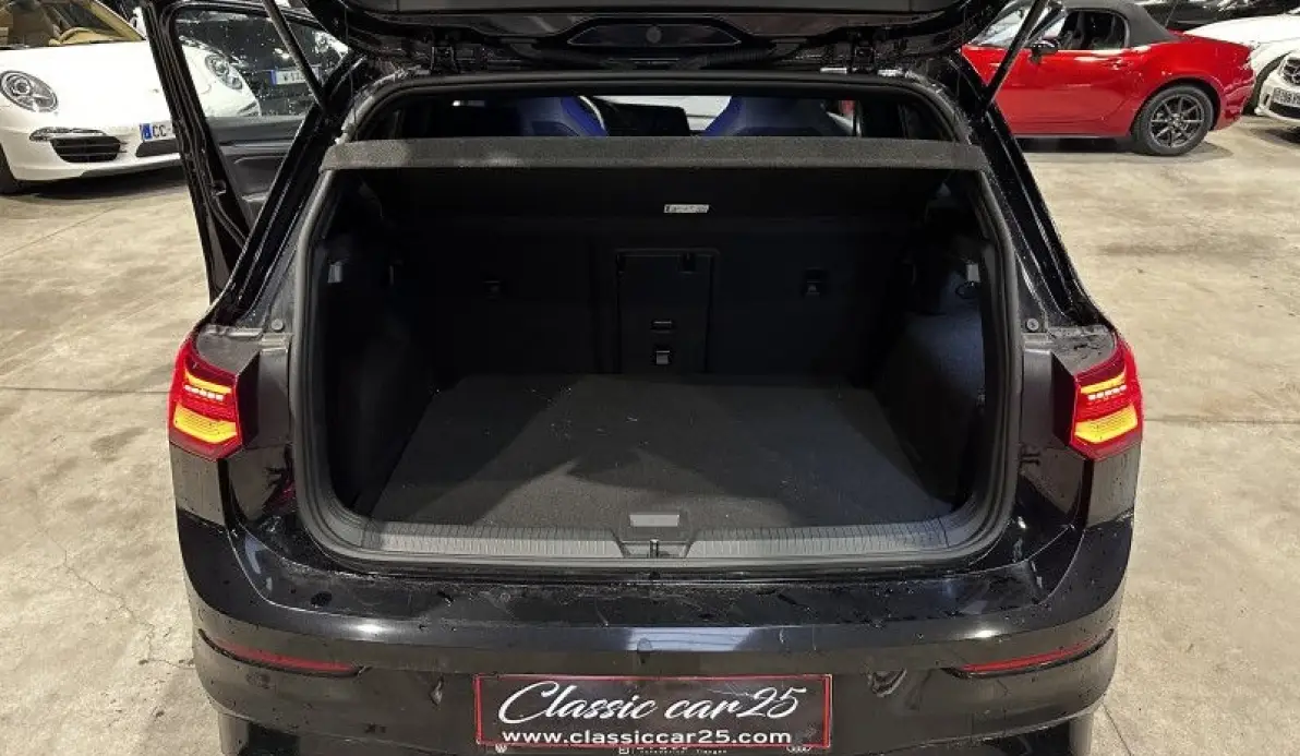 Volkswagen Golf 2.0 TSI 320CH R 4MOTION DSG7 - AKRAPOVIC - FULL OPTIONS