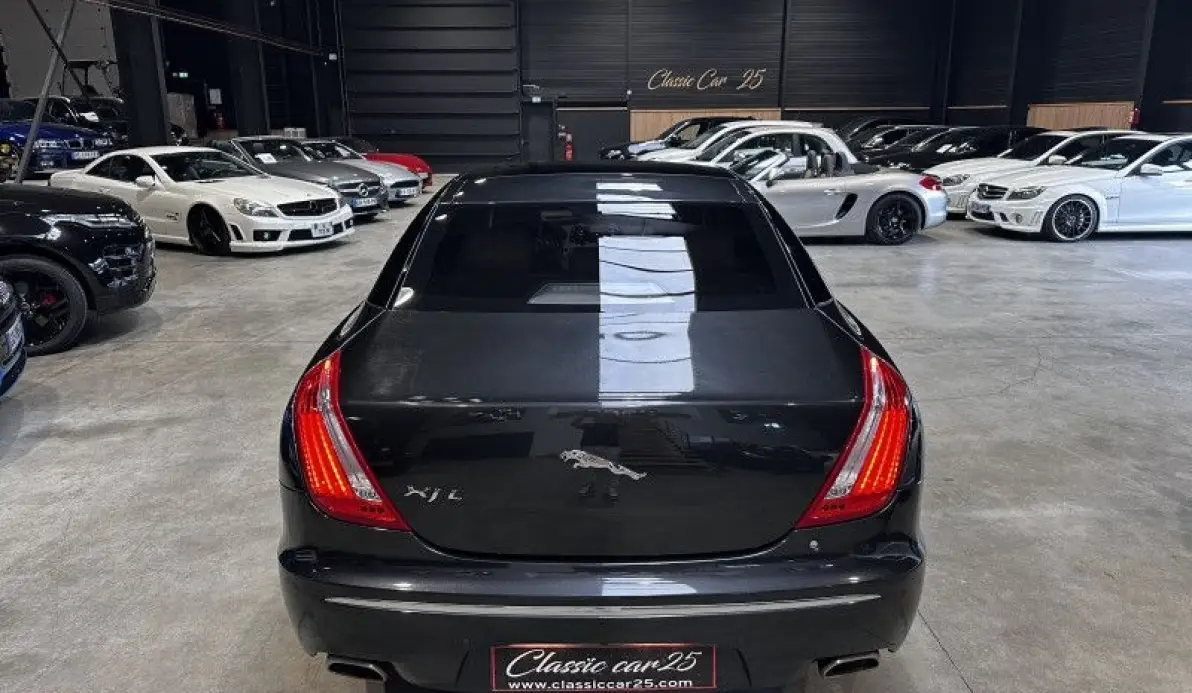 Jaguar XJ 3.0D V6 LUXE PREMIUM LONG BVA6