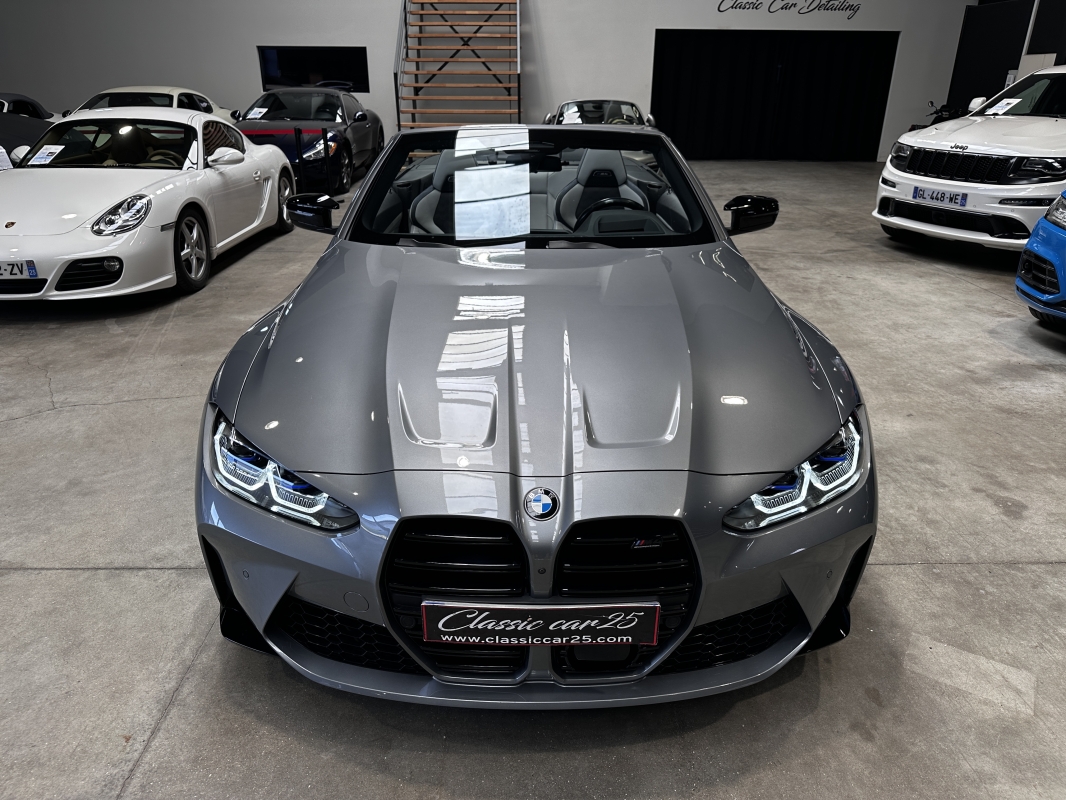 BMW M4 