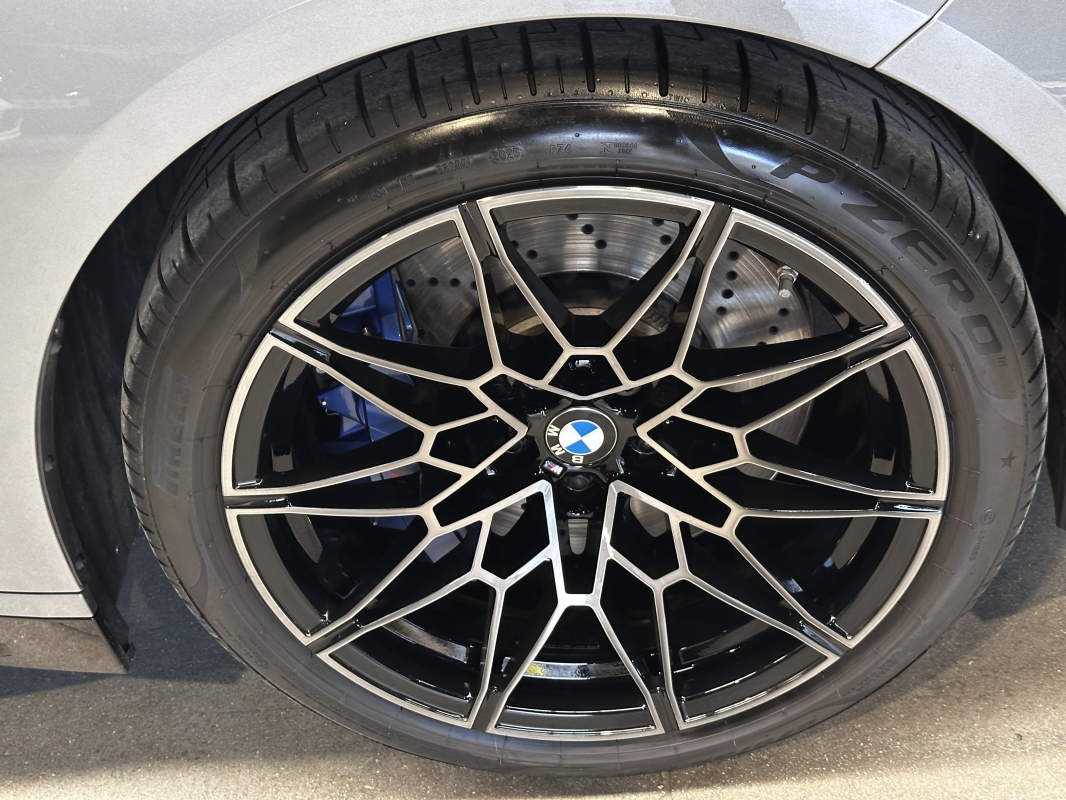 BMW M4 