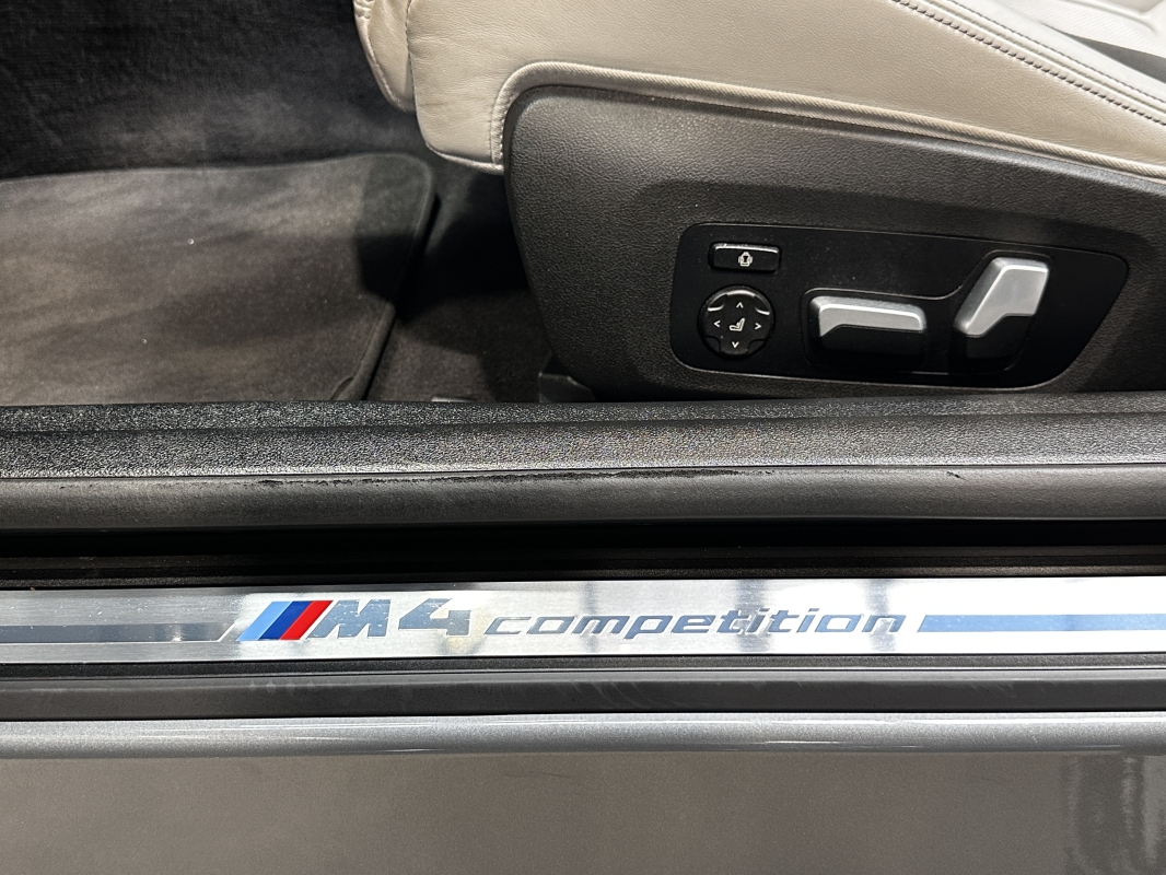 BMW M4 