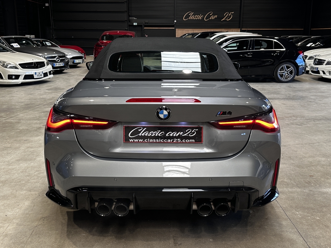 BMW M4 