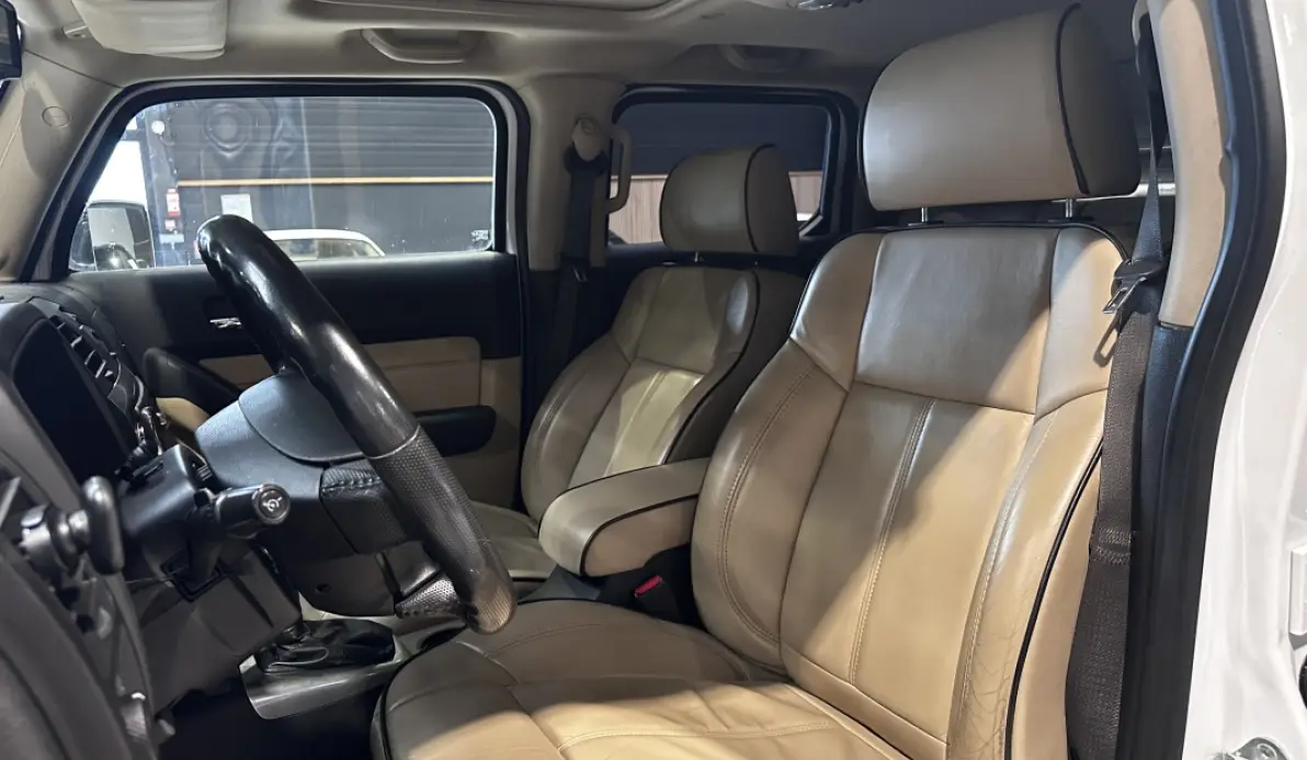 Hummer H3 T V8 5.3 BA - 304 ch - UNIQUE