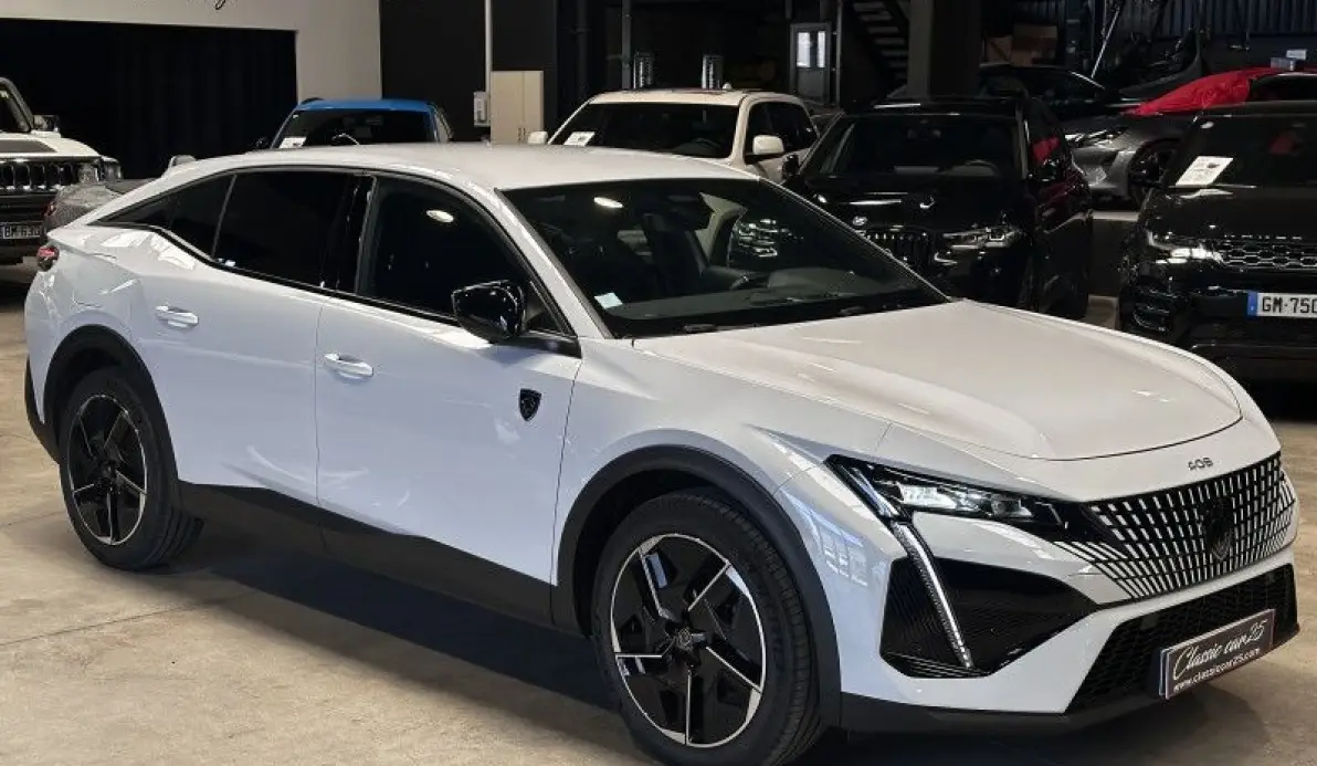 Peugeot 408 GT 1.2 PURETECH 130CH S&S EAT8 - 1ère main