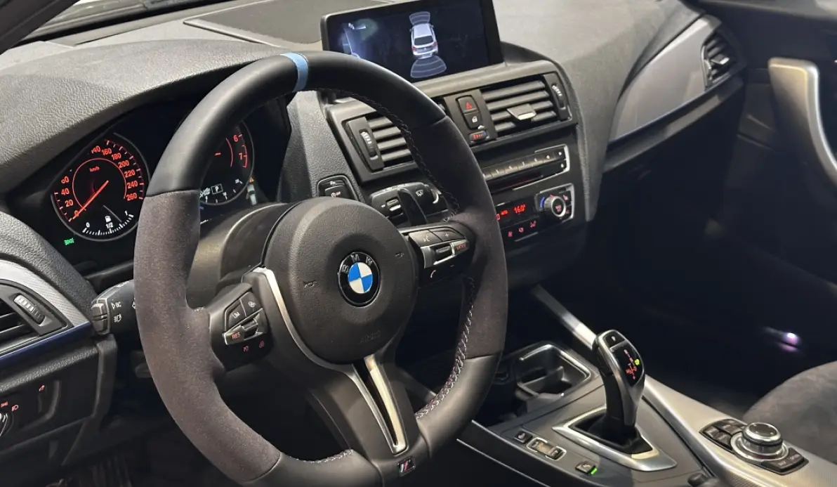 Bmw Série 1 SERIE 1 (F21/F20) 135IA XDRIVE 320CH M 5P