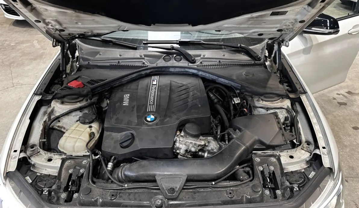 Bmw Série 1 SERIE 1 (F21/F20) 135IA XDRIVE 320CH M 5P